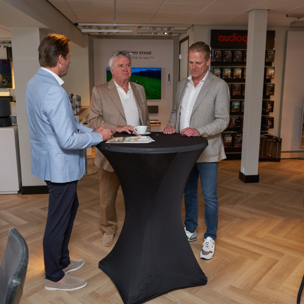 Rozestraten Audio Video opening 2